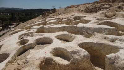 Российские археологи обнаружили в Крыму артефакты бронзового века