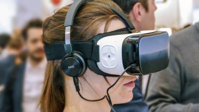 В Роскосмосе рассказали о применении виртуальной реальности на производстве