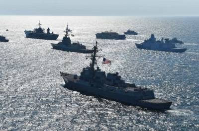 Украина отправит к берегам Крыма более 30 военных кораблей