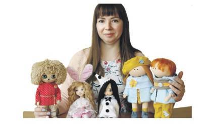 Липчанка шьет тряпичные куклы и продает их по всему миру