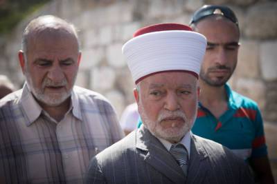 Муфтия Иерусалима выгнали из Аль-Аксы за то, что он не похвалил ХАМАС