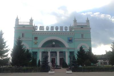 22 мая в честь Смоленска в Москве был заложен главный храм Новодевичьего монастыря
