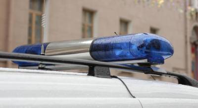 В Петербурге нарушившего ПДД водителя избили и прокололи шины на его автомобиле