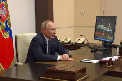 «Знания должны вновь стать одной из ценностей»: Путин обратился к участникам марафона «Новое знание»
