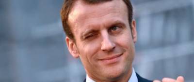 Президент Франции поднял бокал за Украину, празднуя открытие террас после карантина