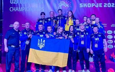 Восемь медалей и первое общекомандное место: как выступили украинки на ЧЕ по борьбе в Македонии