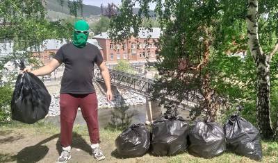 Борец за экологию Чистомэн посетил город в Башкирии и очистил от мусора берег Белой