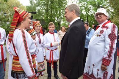Ульяновцы отметили Шумбрат в парке «Владимирский сад» вместе с врио губернатора