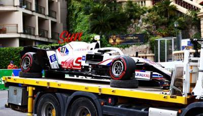Шумахер разбил болид в практике и пропустит квалификацию Гран-при Монако