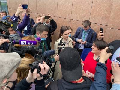 Экс-мундеп Юлия Галямина сообщила о своем задержании на Земском съезде
