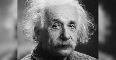 Лист Ейнштейна зі знаменитою формулою продали за 1,2 мільйона доларів