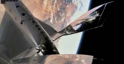 Virgin Galactic успешно запустила в тестовом режиме корабль для космических туристов
