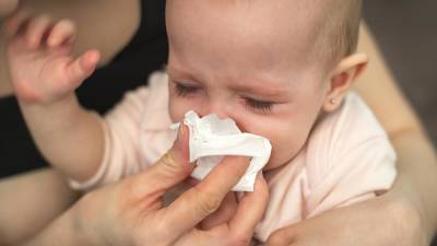Пульмонолог рассказал о факторах риска развития детской аллергии