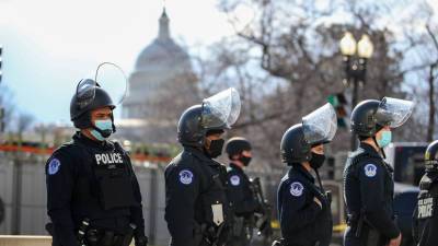 Беззащитный конгресс: почему в полиции Капитолия возник кадровый дефицит
