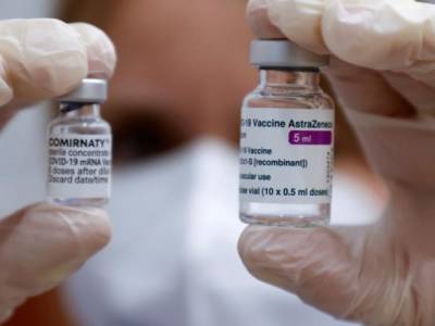 В Британии заявили об эффективности обеих доз коронавируса против "индийского" штамма