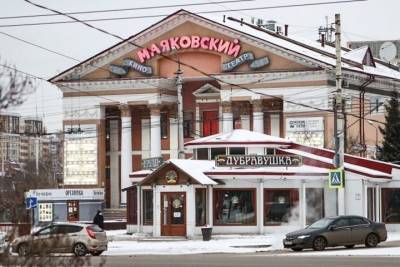 Владелица сносимого кафе в центре Омска назвала суд против неё чьим-то заказом