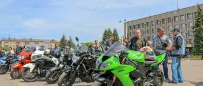 Байкеры со всей Украины собрались в Славянске: отметили День рождение славянского мотоклуба «Free Riders»