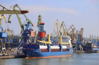 Реконструкцию причала в Мариупольском порту заказали фигуранту дела о растрате