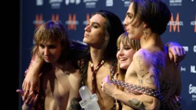 Победители Евровидения встали на защиту обвиненного в употреблении кокаина солиста