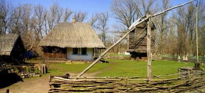 Курортный воздух, старинная усадьба и этно-музей: село на Донбассе, которое притягивает туристов из Европы
