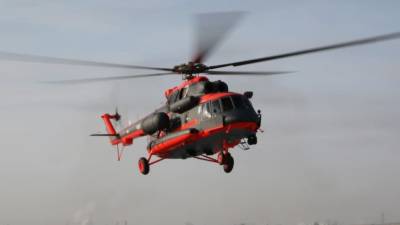 В аэропорту Магадана вертолет Ми-8 санавиации едва не столкнулся с Eurocopter AS 350