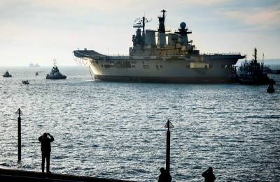 "Угроза номер один": Британию напугали "любопытные российские корабли"