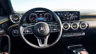 Mercedes озвучил стоимость нового C-Class на российском рынке