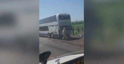 Смертельное ДТП: Пассажирский автобус протаранил фуру на трассе в Ростовской области