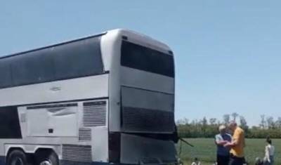 Столкновение автобуса с грузовиком в Ростовской области привело к жертвам
