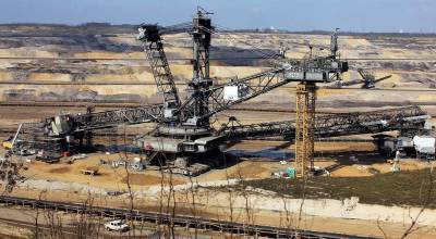 Страны «Большой семерки» договорились о прекращении добычи угля за рубежом