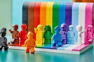 Lego планирует выпустить первый набор игрушек ЛГБТ
