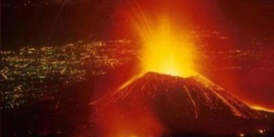 Извержение вулкана Ньирагонго в Конго сегодня - Сколько жертв, видео и последние новости - ТЕЛЕГРАФ