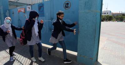 Учебный год в школах досрочно завершили в секторе Газа