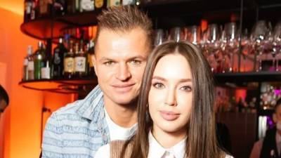 Анастасия Костенко сообщила, когда родится ее третий ребенок от Тарасова