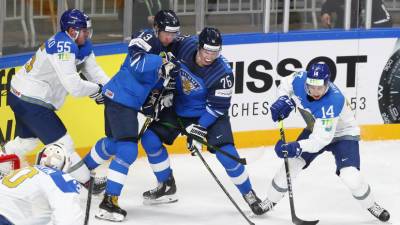 Казахстан по буллитам переиграл Финляндию в матче ЧМ-2021 по хоккею