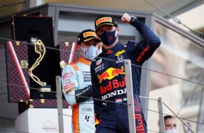 Ферстаппен выиграл Гран-при Монако и возглавил общий зачёт «Формулы-1»