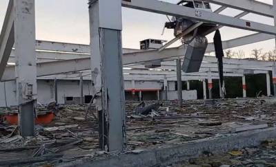 В сети показали руины супермаркета в Горловке после прихода "русского мира"