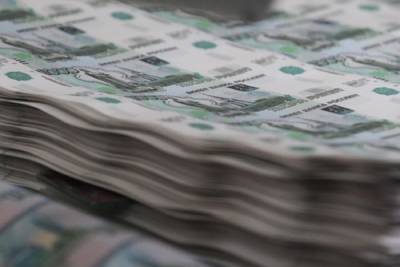 Москвич обналичил деньги через банкомат при помощи купюр Банка приколов