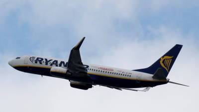 Экстренно севший в Минске самолёт Ryanair вылетел в Вильнюс
