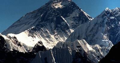 Впервые в истории на вершину Эвереста взобралась эстонка