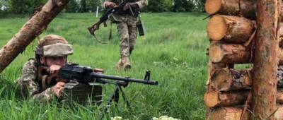 Украинские десантники провели учения в зоне ООС