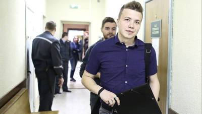 ГосТВ Белоруссии заявило, что Протасевича задержали после публикации его фото из аэропорта