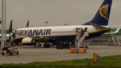 В Вильнюсе приземлился лайнер Ryanair, который по пути из Афин незапланированно сел в Минске