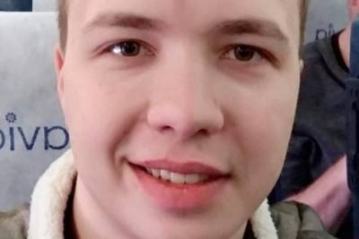 Правозащитники полагают, что в аэропорту Минска задержали девушку Протасевича