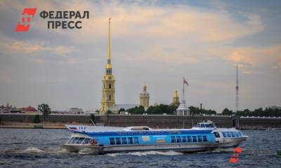 «Люди будут плыть в гробу»: Барецкий анонсировал в Петербурге заплыв «Черные паруса»