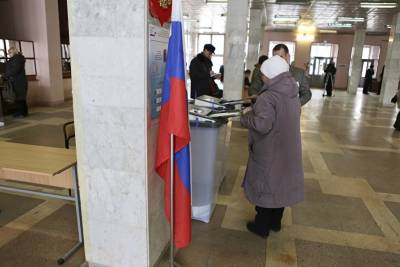 На Урале коммунисты требуют отменить итоги выборов из-за электронного подсчета голосов