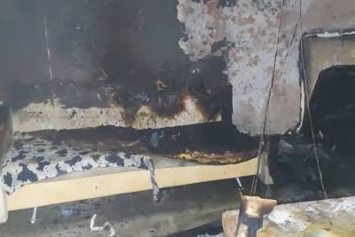 В Оренбурге из горящего дома эвакуировали 25 человек