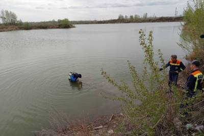 В Красногвардейском районе водолазы ищут пропавшего рыбака