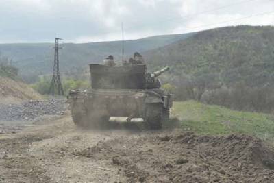 В Армению вторглось около 1000 азербайджанских военных: Ереван потерял часть территории