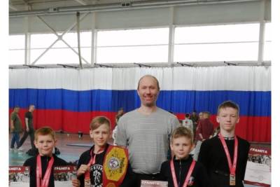 Спортсмен из Серпухова завоевал пояс чемпиона на соревнованиях по АРБ